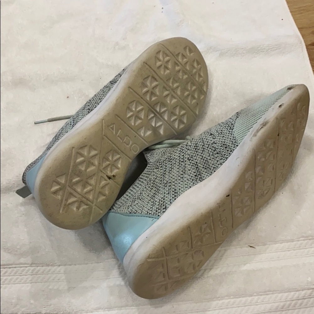 Shoes - Picture 3 of 3